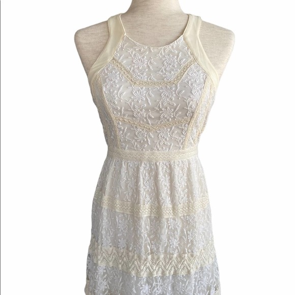 American Eagle Outfitters Dresses & Skirts - AMERICAN EAGLE White Floral Lace Dress 2